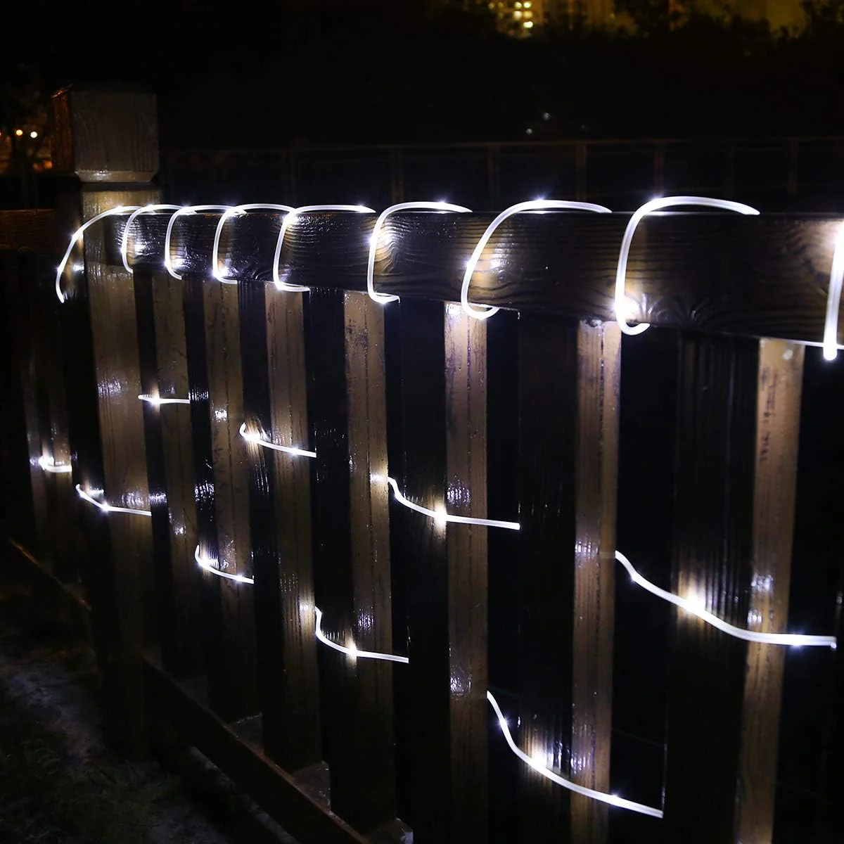 Lepro Outdoor Rope Lights Mains Powered, Connectable, 10m/33ft 240 LED Outdoor Lights Plug in, Bright Cool White, Low Voltage, Waterproof Thick Rope Lights for Garden, Tree, Pathway and More - Image 8