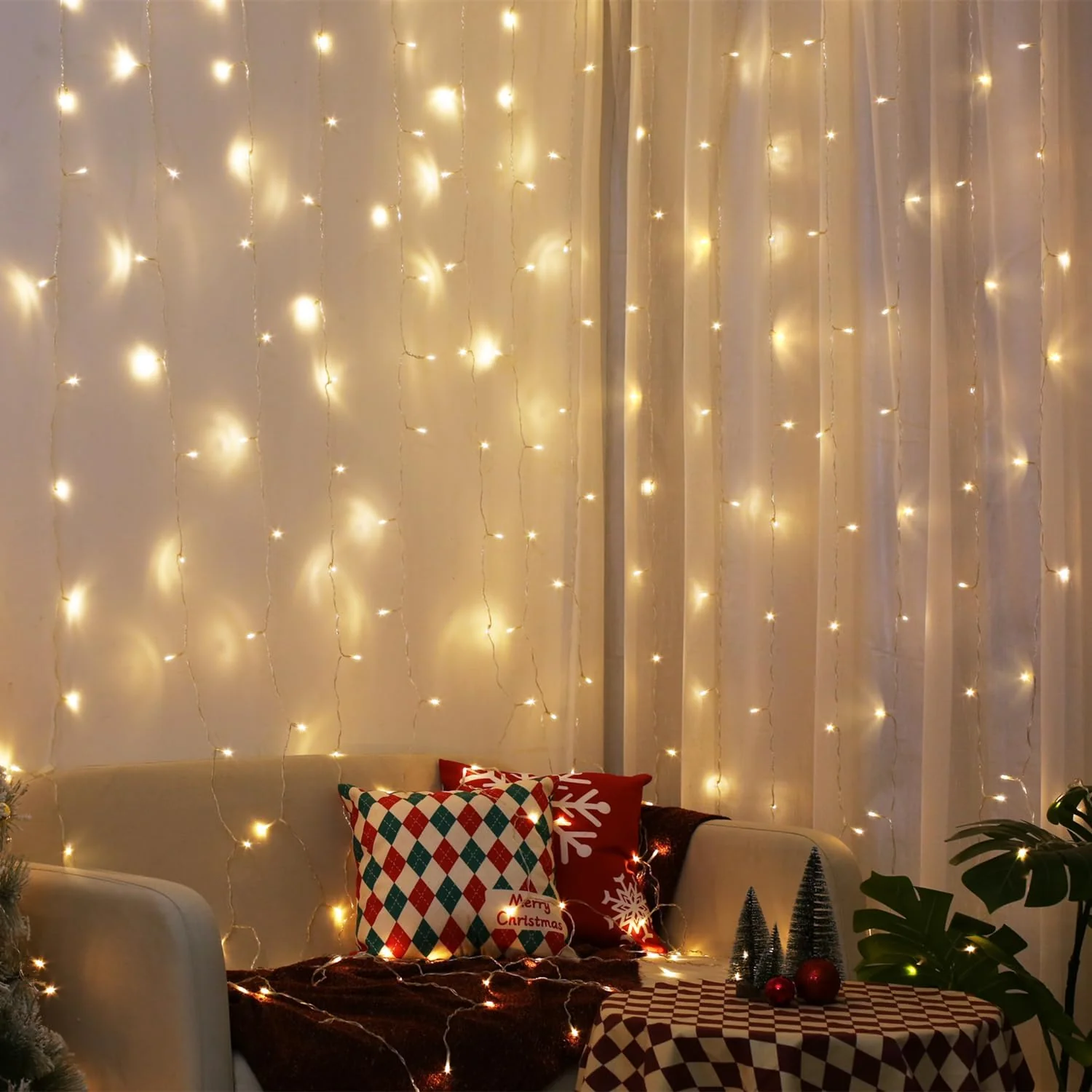 LE Curtain Lights Battery Powered, 3m x 3m 300 LED Warm White Fairy Curtain Lights, USB Powered 8 Modes Curtain Fairy Lights for Birthday Decorations, Wedding, Party, Garden, Bedroom, Remote Control - Image 8
